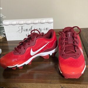 Nike Kids Red Soccer Cleats